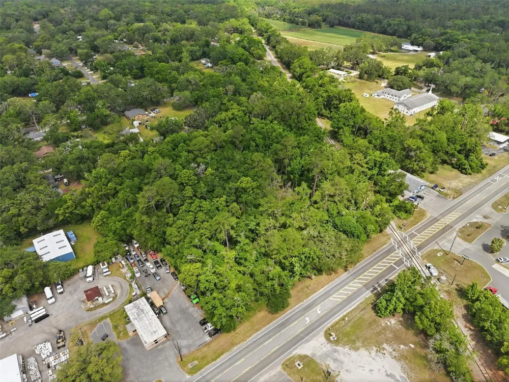 PONCE DE LEON BOULEVARD Brooksville, FL 34601
