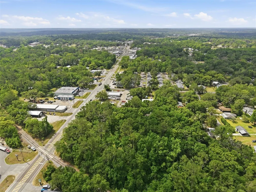 PONCE DE LEON BOULEVARD Brooksville, FL 34601