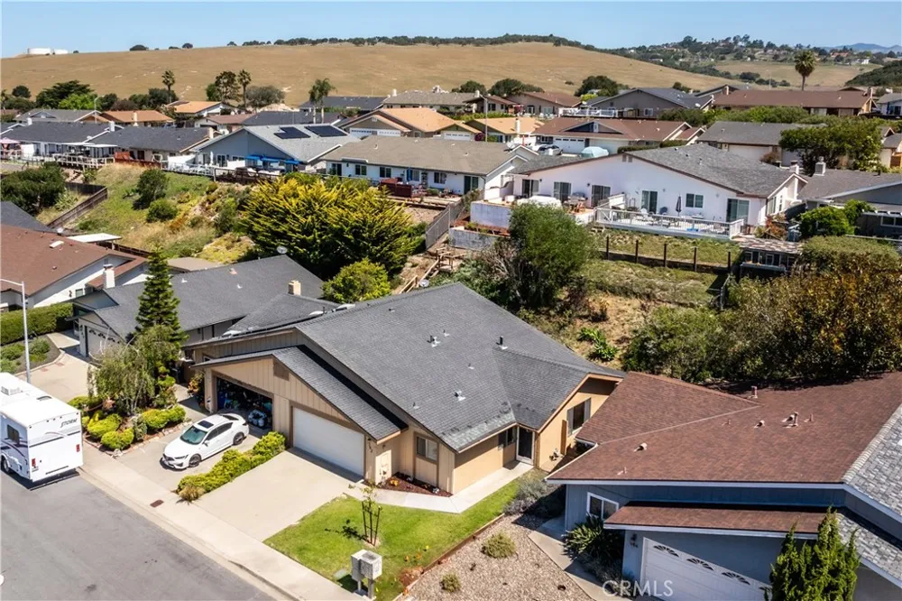 762 White Oak Blvd Pismo Beach, CA 93449