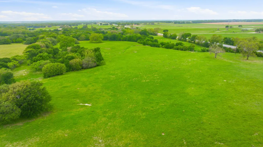 7450 E Hwy 6 #2 De Leon, TX 76444