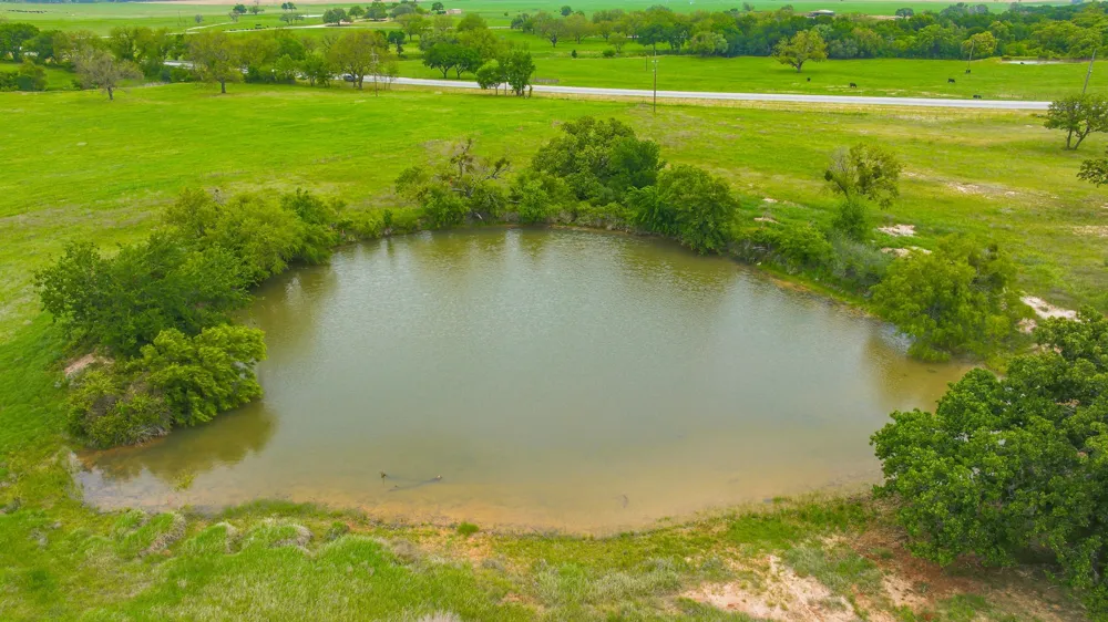 7450 E Hwy 6 #2 De Leon, TX 76444