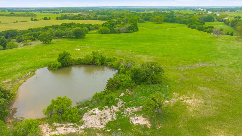 7450 E Hwy 6 #2 De Leon, TX 76444