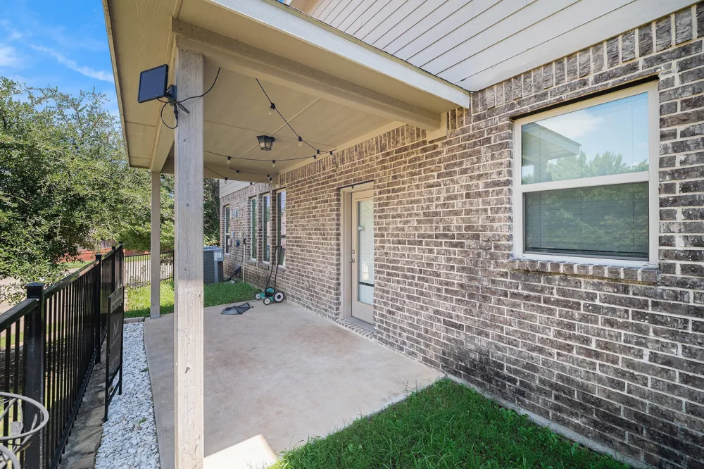 7104 Rose Quartz Court Fort Worth, TX 76132