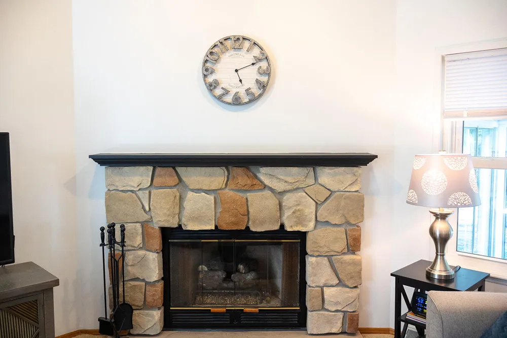 5251 Spring Creek Road Three Oaks, MI 49128
