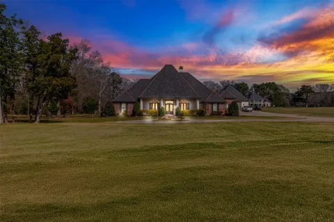 301 Easton Pvt Drive