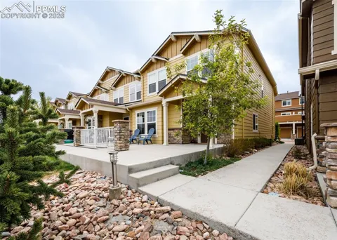 5640 Shamrock Heights