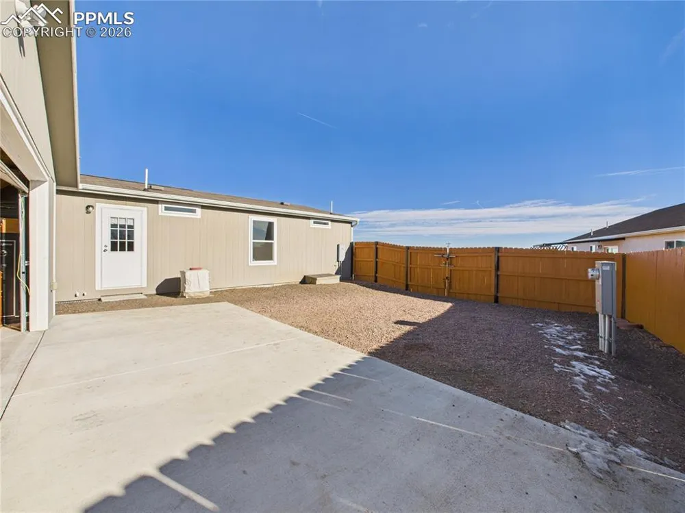 4822 W Isabella Drive Colorado City, CO 81019