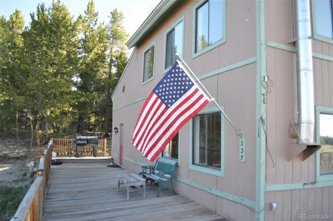 237 Foxtail Court