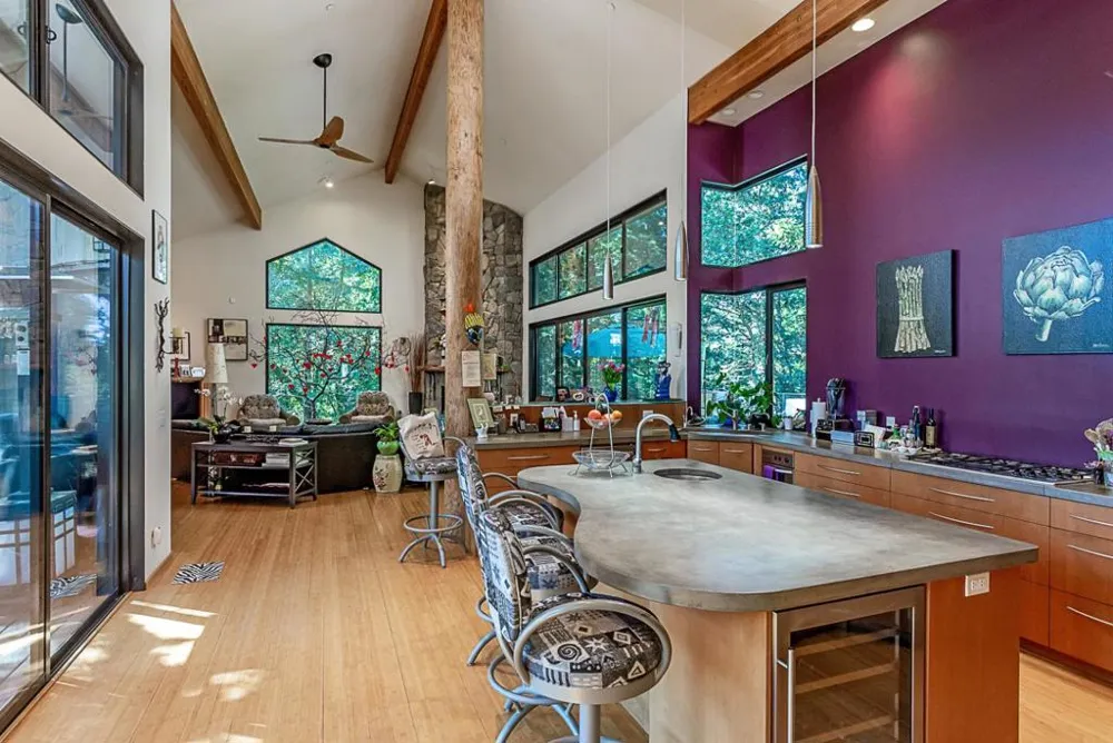 1100 Old La Honda Road Woodside, CA 94062