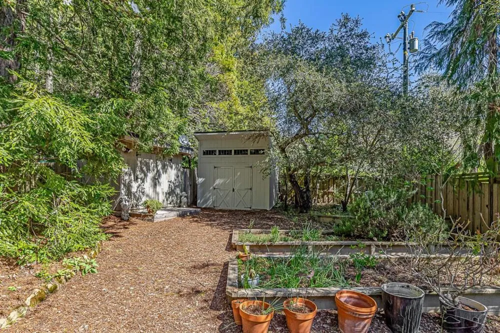 1100 Old La Honda Road Woodside, CA 94062