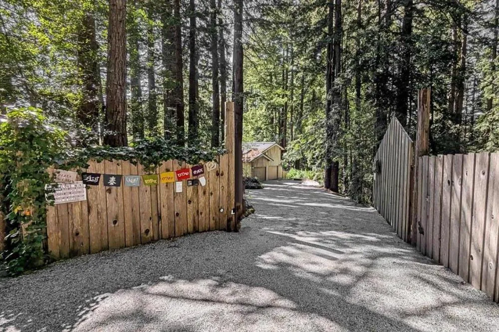 1100 Old La Honda Road Woodside, CA 94062