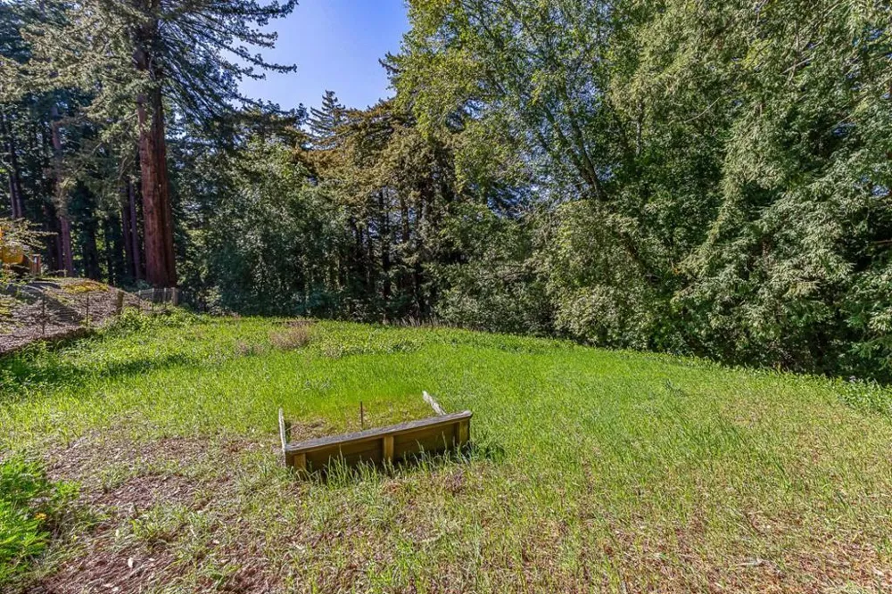 1100 Old La Honda Road Woodside, CA 94062