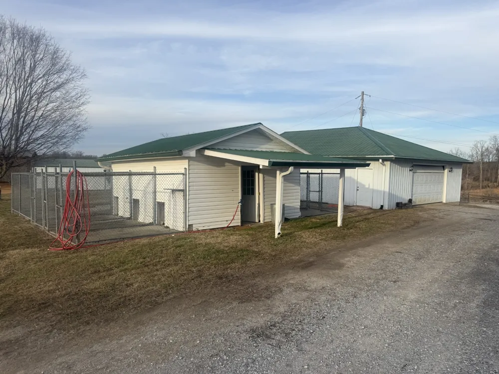 321 Bellview Rd Waverly, TN 37185