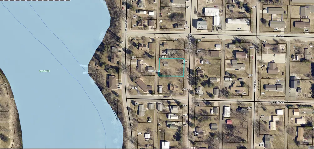 211 3rd Avenue SE Baudette, MN 56623