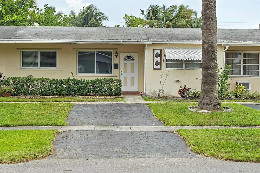 1817 NW 60th Ave #G Sunrise, FL 33313
