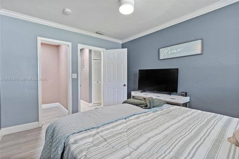 1817 NW 60th Ave #G Sunrise, FL 33313