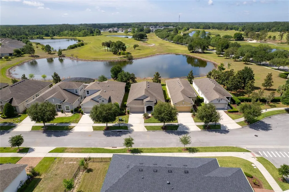 3304 SAGEBRUSH STREET Harmony, FL 34773