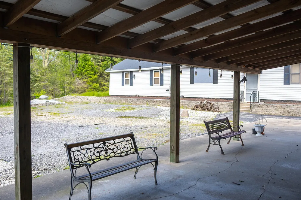 5251 Spring Creek Road Three Oaks Township, MI 49128