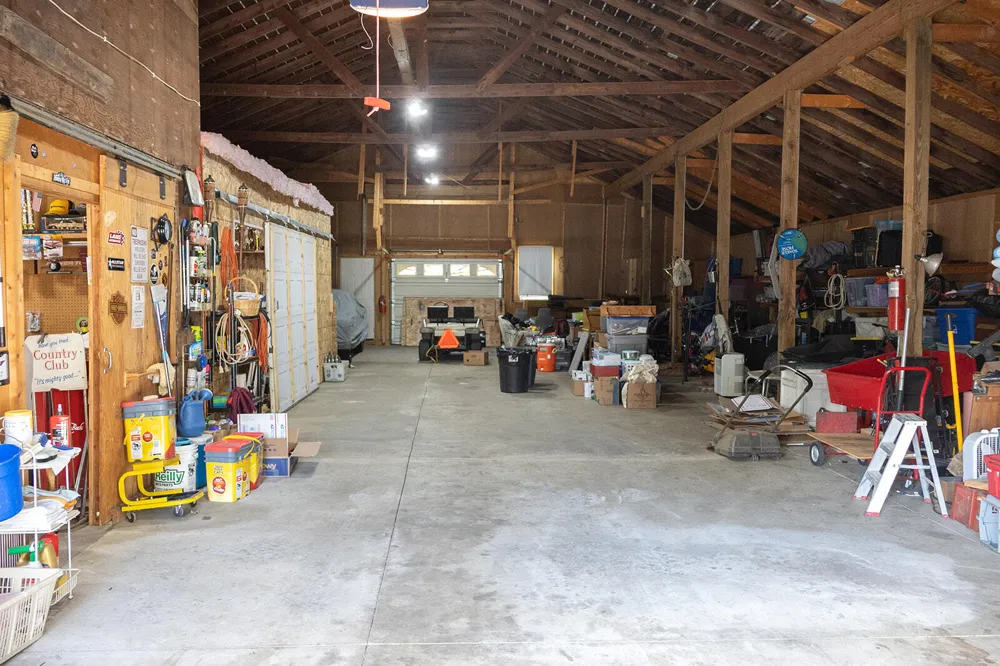 5251 Spring Creek Road Three Oaks Township, MI 49128