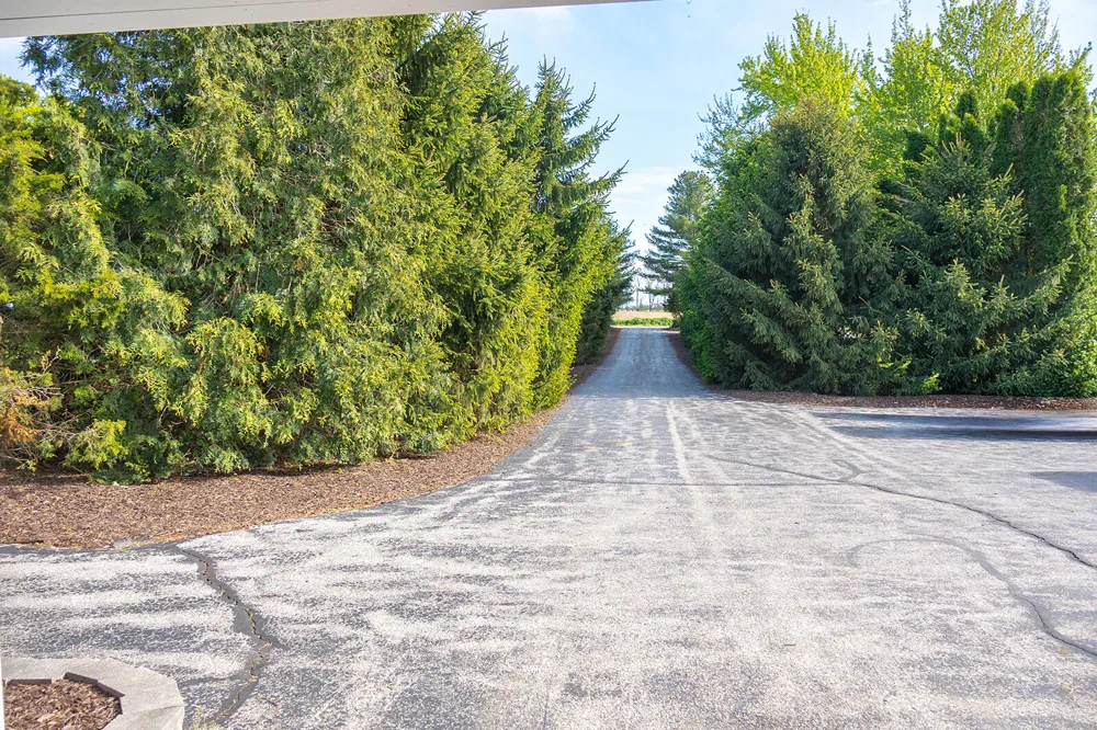 5251 Spring Creek Road Three Oaks Township, MI 49128