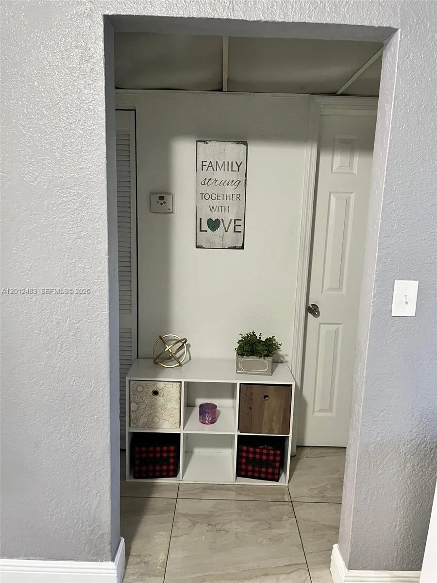 652 NW 3rd St #103 Miami, FL 33128