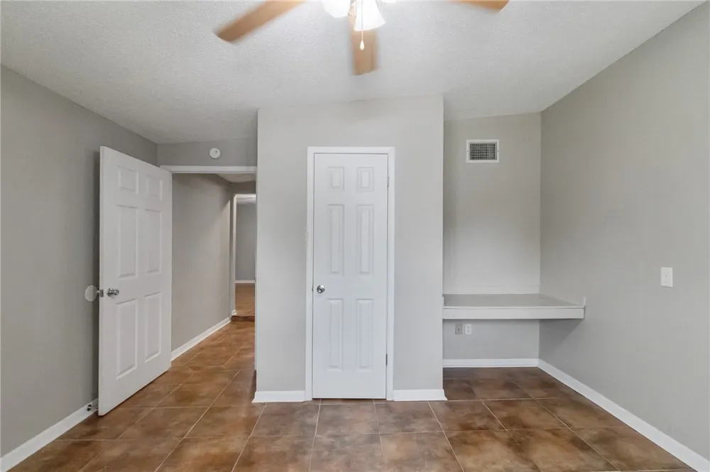 1804 Mckinley Street Beeville, TX 78102