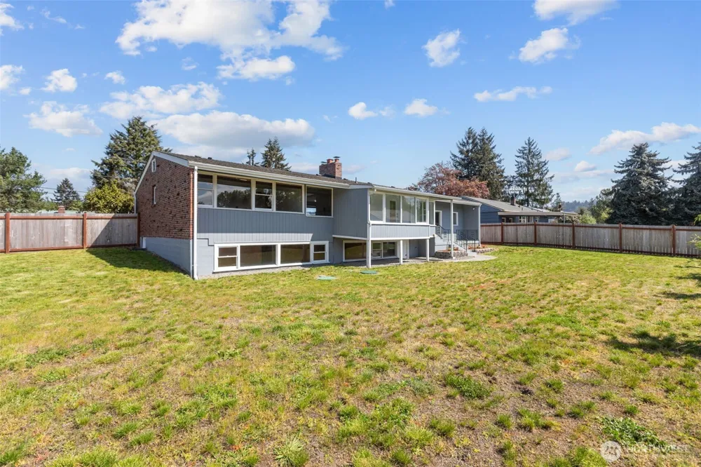 15108 74th Street E Sumner, WA 98390