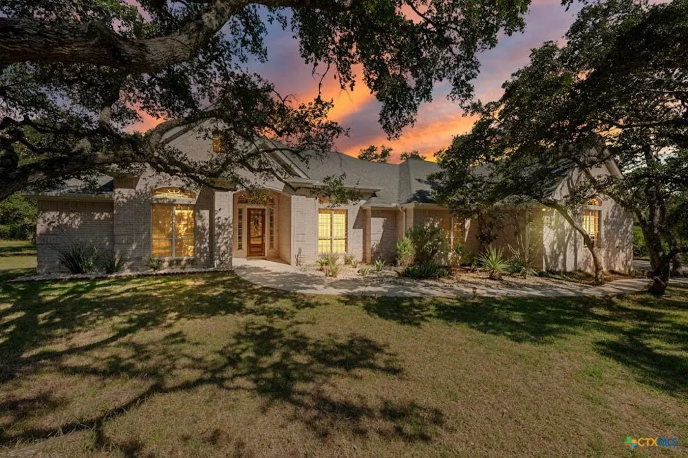 1100 Appalachian Trail San Marcos, TX 78666