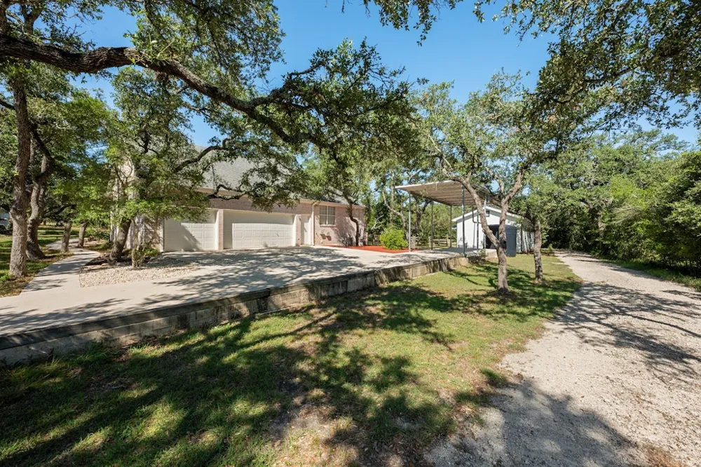 1100 Appalachian Trail San Marcos, TX 78666
