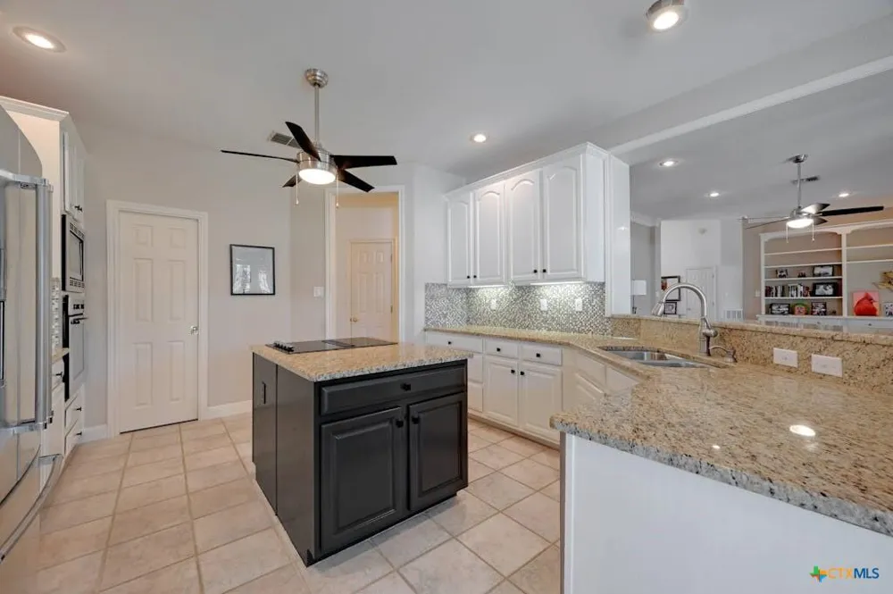 1100 Appalachian Trail San Marcos, TX 78666