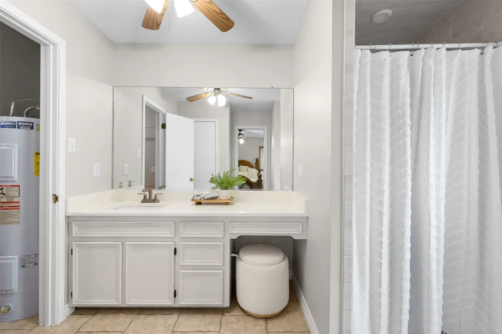 1016 County Road 306 Rockdale, TX 76567