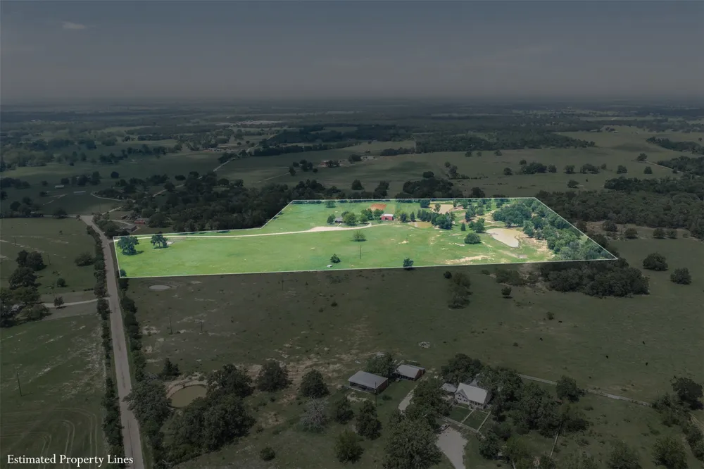 1016 County Road 306 Rockdale, TX 76567