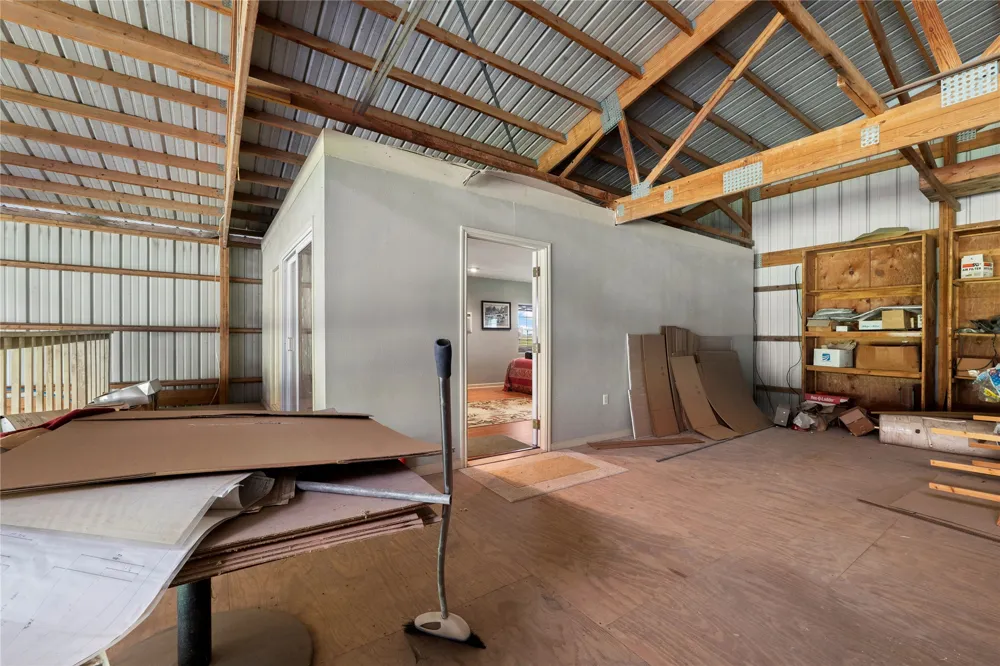 1005 E Buttercup Road Taylor, TX 76574