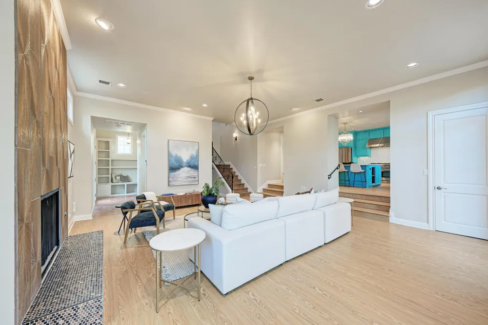 2308 Forest Avenue Austin, TX 78704