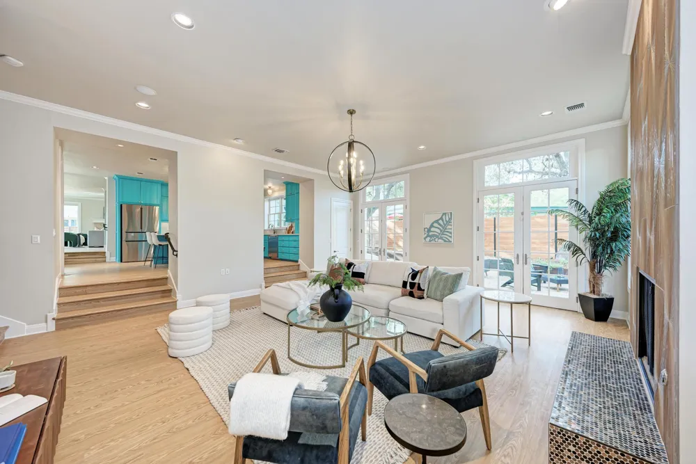 2308 Forest Avenue Austin, TX 78704