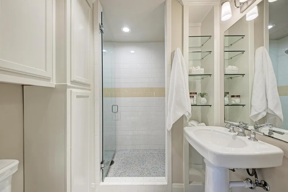 2308 Forest Avenue Austin, TX 78704