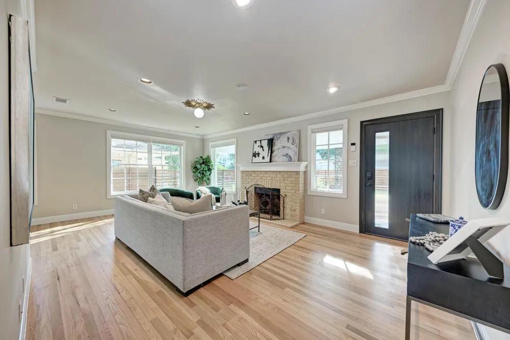2308 Forest Avenue Austin, TX 78704