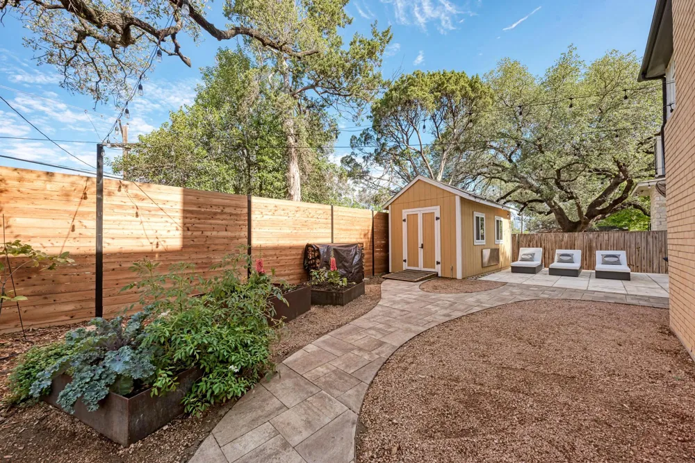2308 Forest Avenue Austin, TX 78704