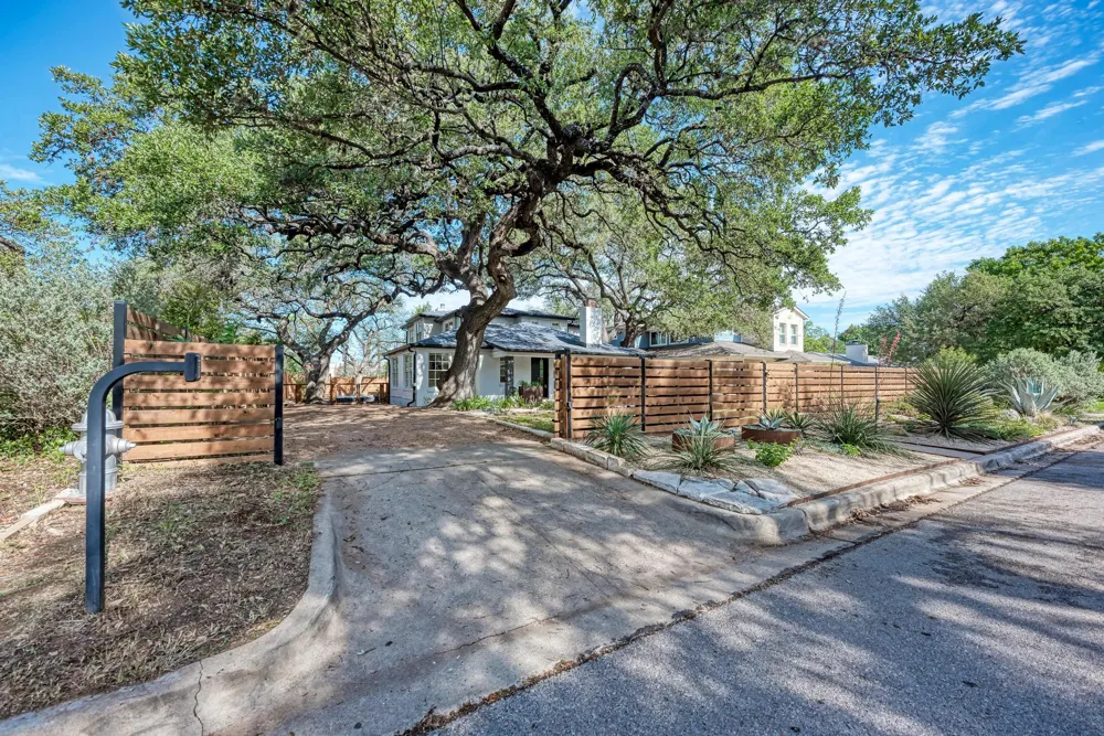2308 Forest Avenue Austin, TX 78704