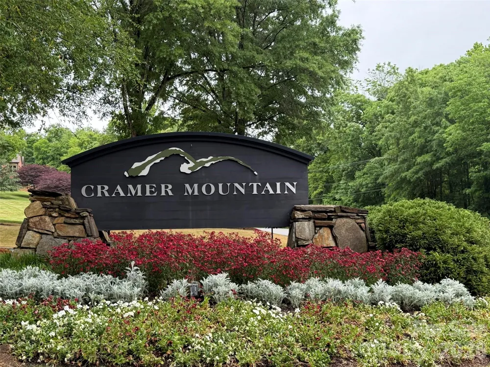 300 Maymont Drive Cramerton, NC 28032