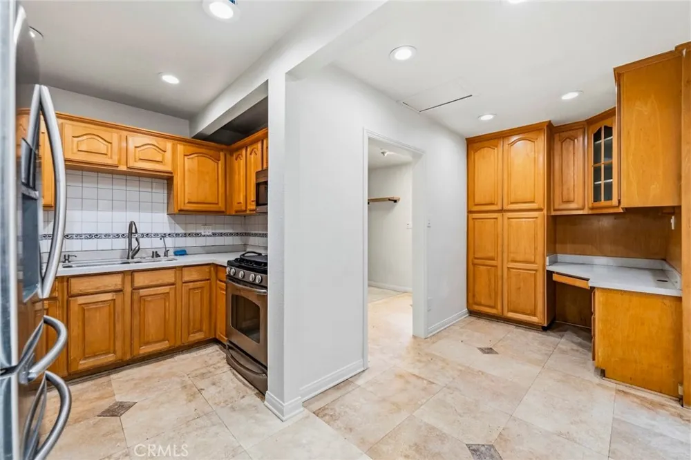 6489 Alta Gracia Tujunga, CA 91042
