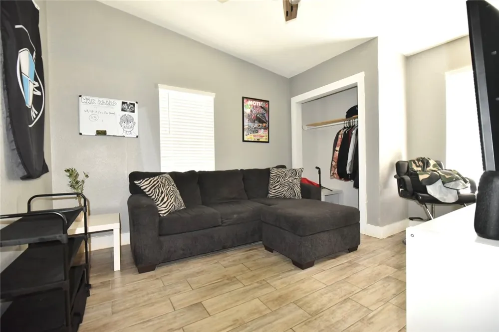 310 S 20th Street Kingsville, TX 78363