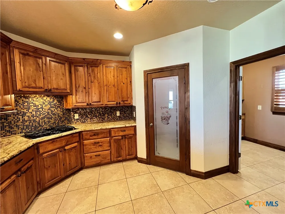 2264 Granada Hills New Braunfels, TX 78132