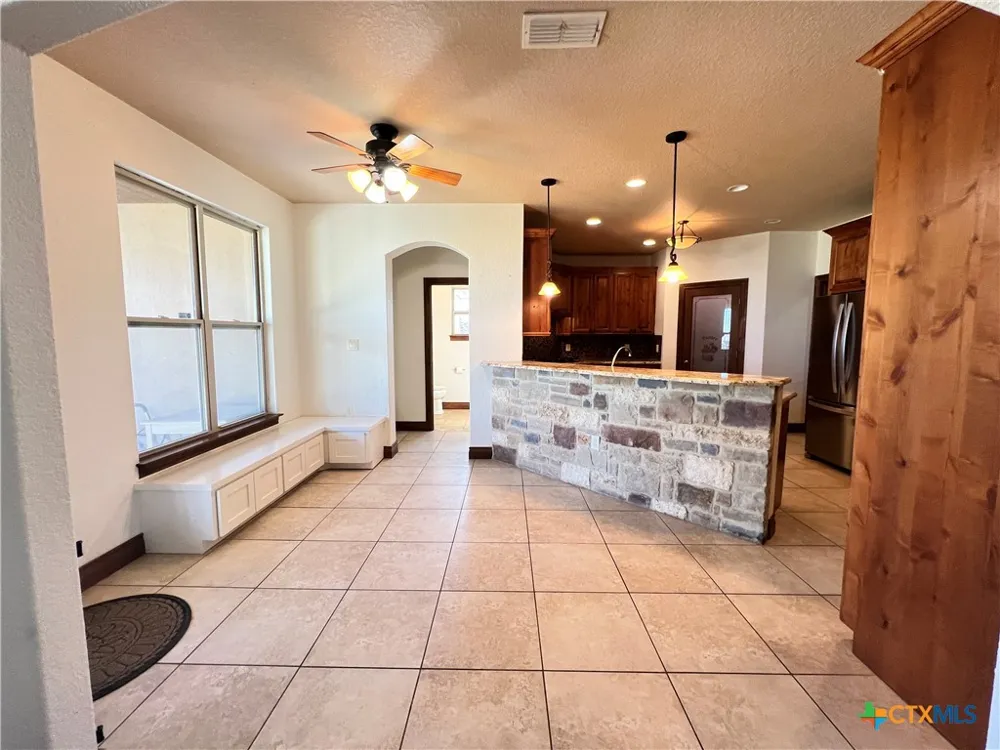2264 Granada Hills New Braunfels, TX 78132