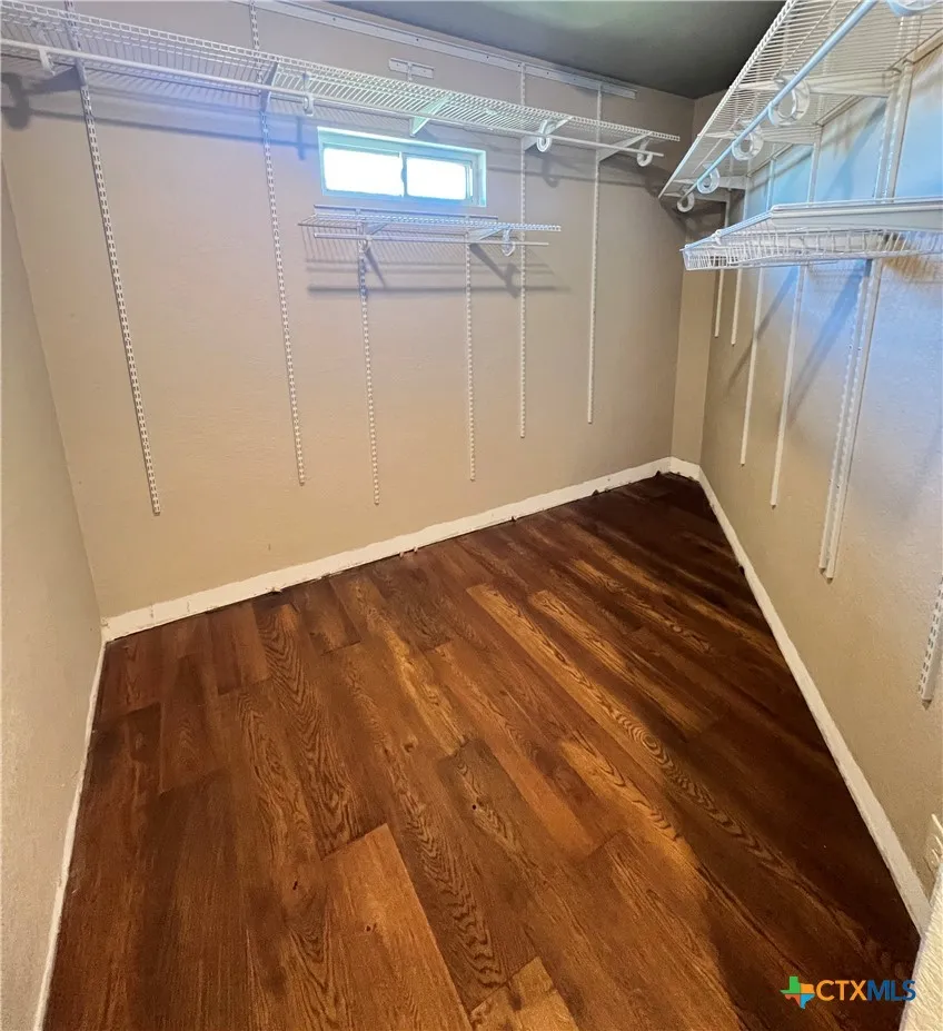 2264 Granada Hills New Braunfels, TX 78132