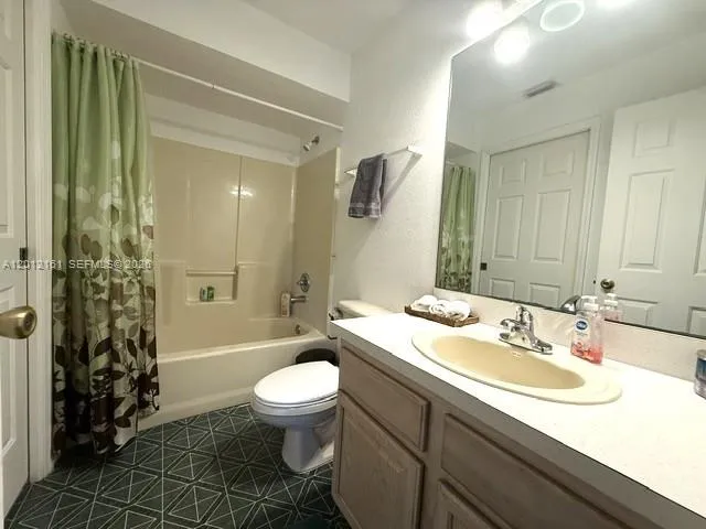2416 Vance Ave Lorida, FL 33857