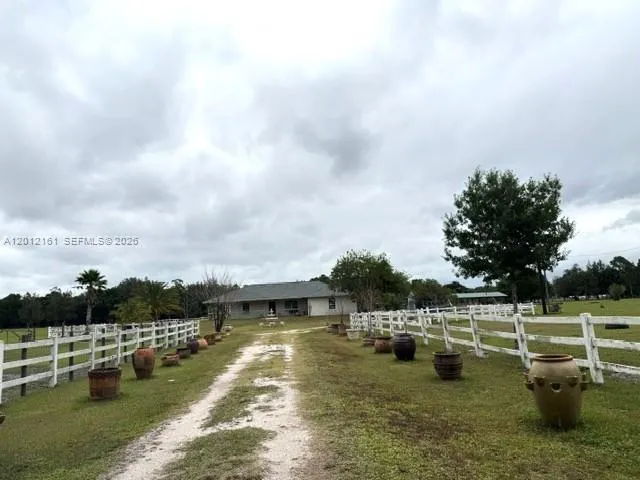 2416 Vance Ave Lorida, FL 33857