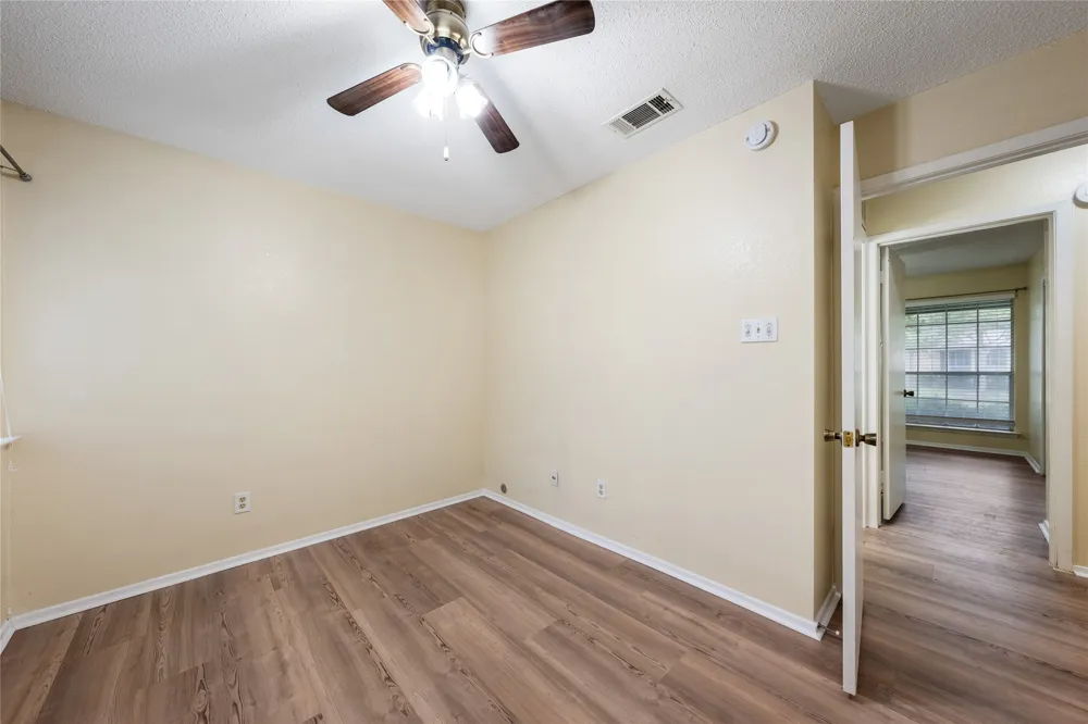 1015 E Yager Lane #41 Austin, TX 78753