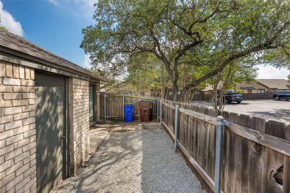 1015 E Yager Lane #41 Austin, TX 78753