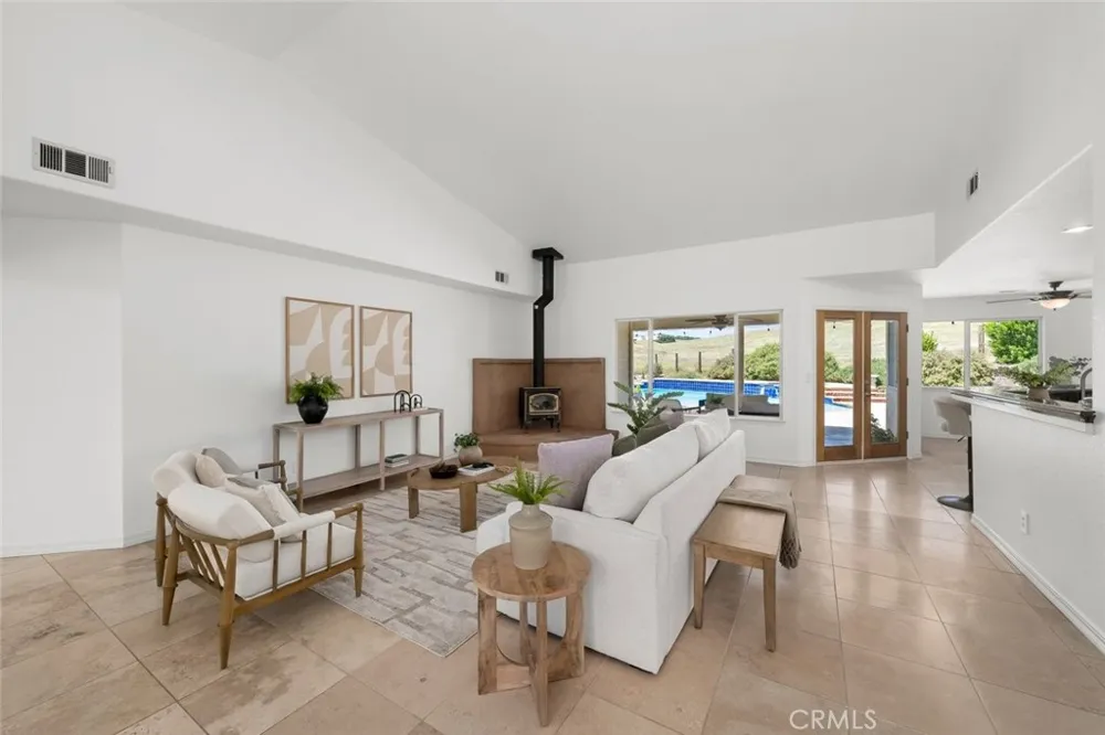 1590 Shiloh Place Templeton, CA 93465